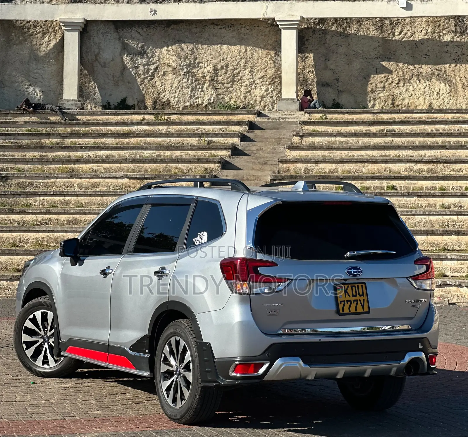 Subaru Forester 2018 Silver