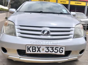 Toyota IST 2006 Silver
