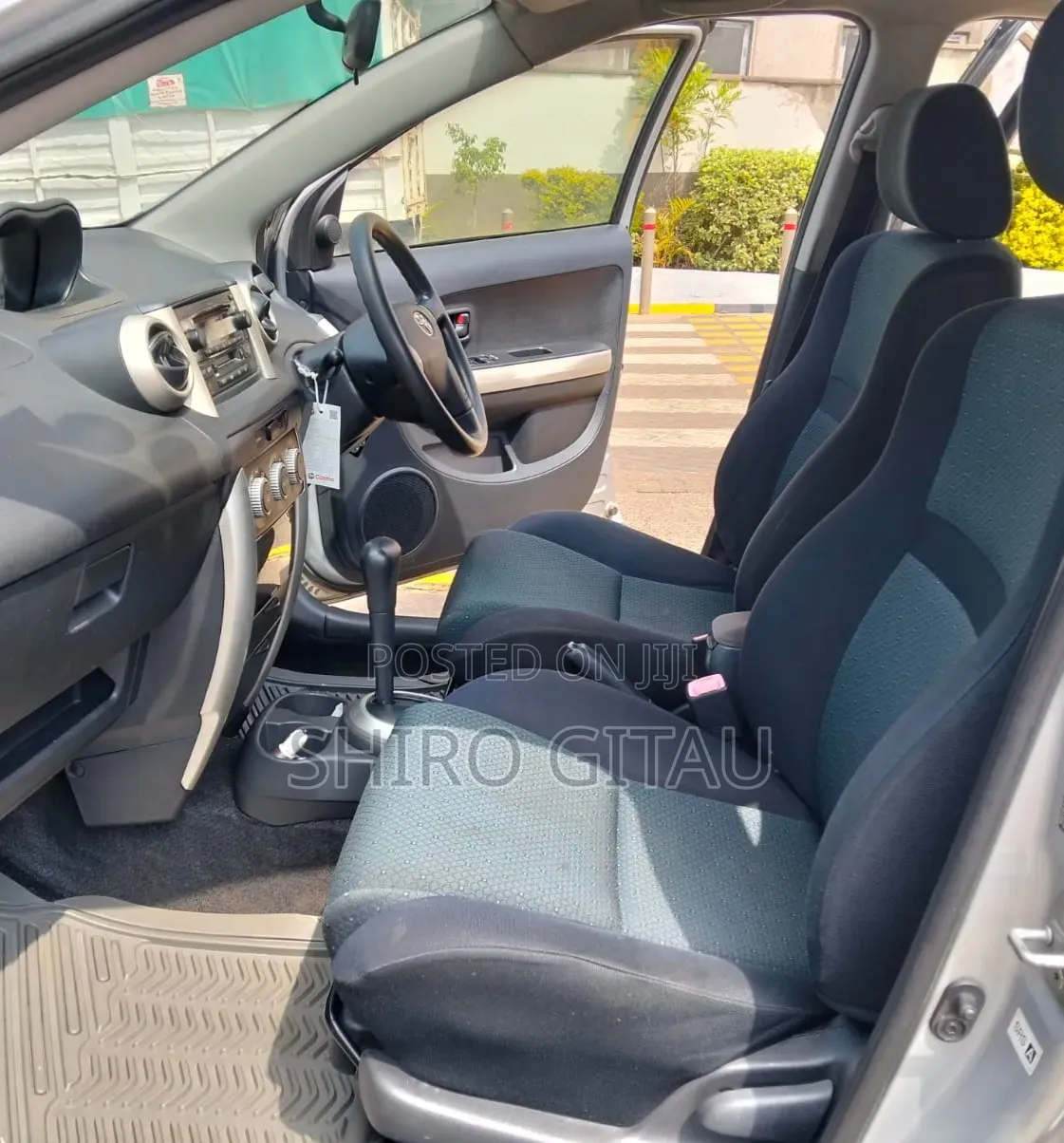 Toyota IST 2006 Silver