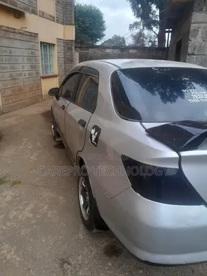 Honda Fit Aria 2003 Silver