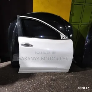 Nissan X-Trail NT32 Front Door, Clean Original Ex Japan Parts