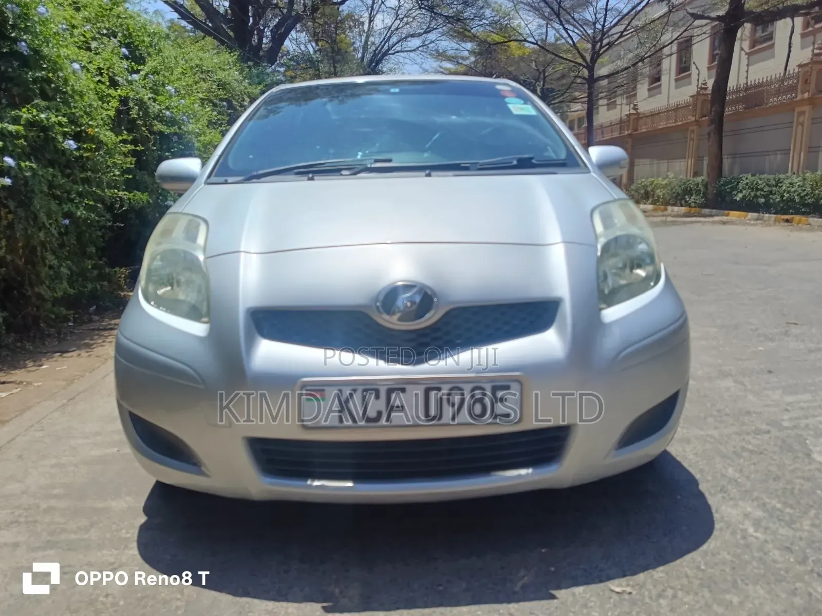 Toyota Vitz 2008 Silver