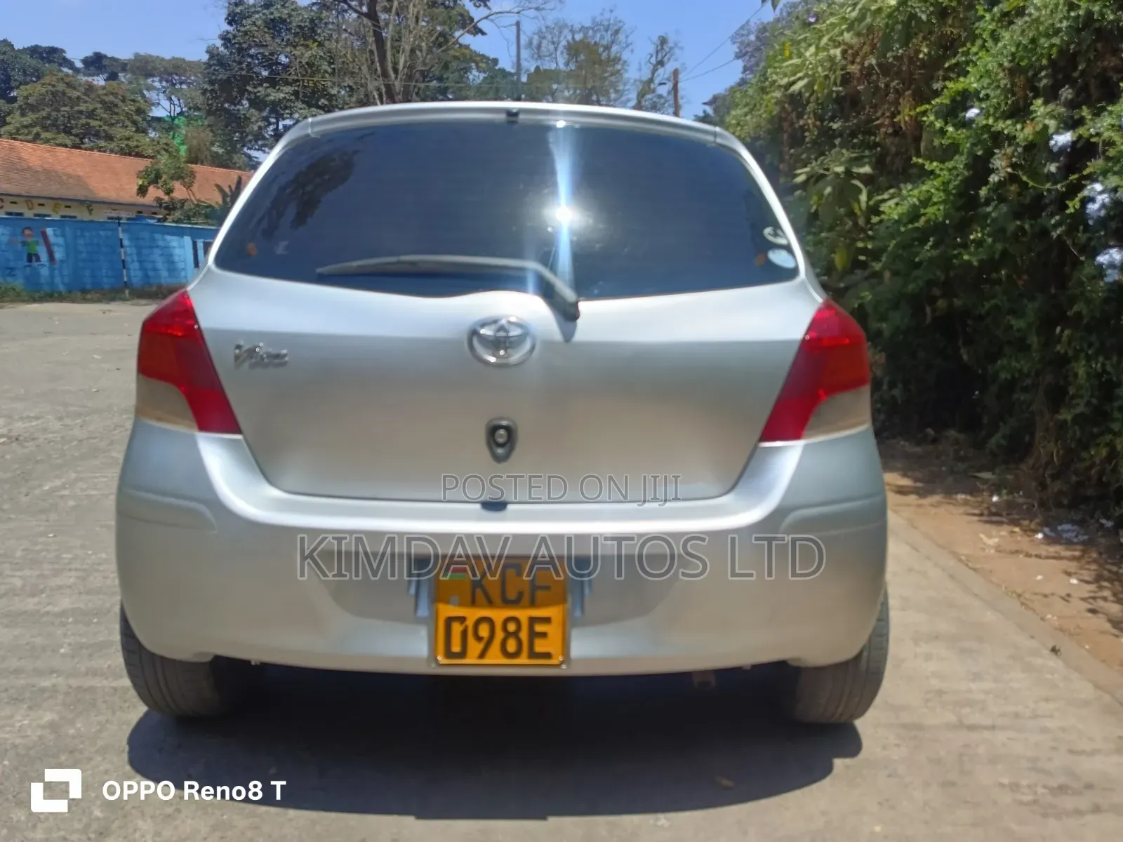 Toyota Vitz 2008 Silver