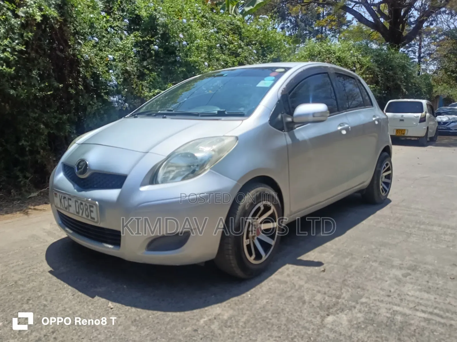 Toyota Vitz 2008 Silver