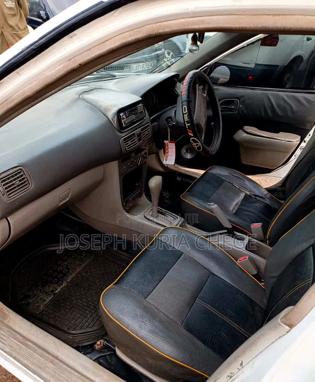 Toyota Corolla 1998 White