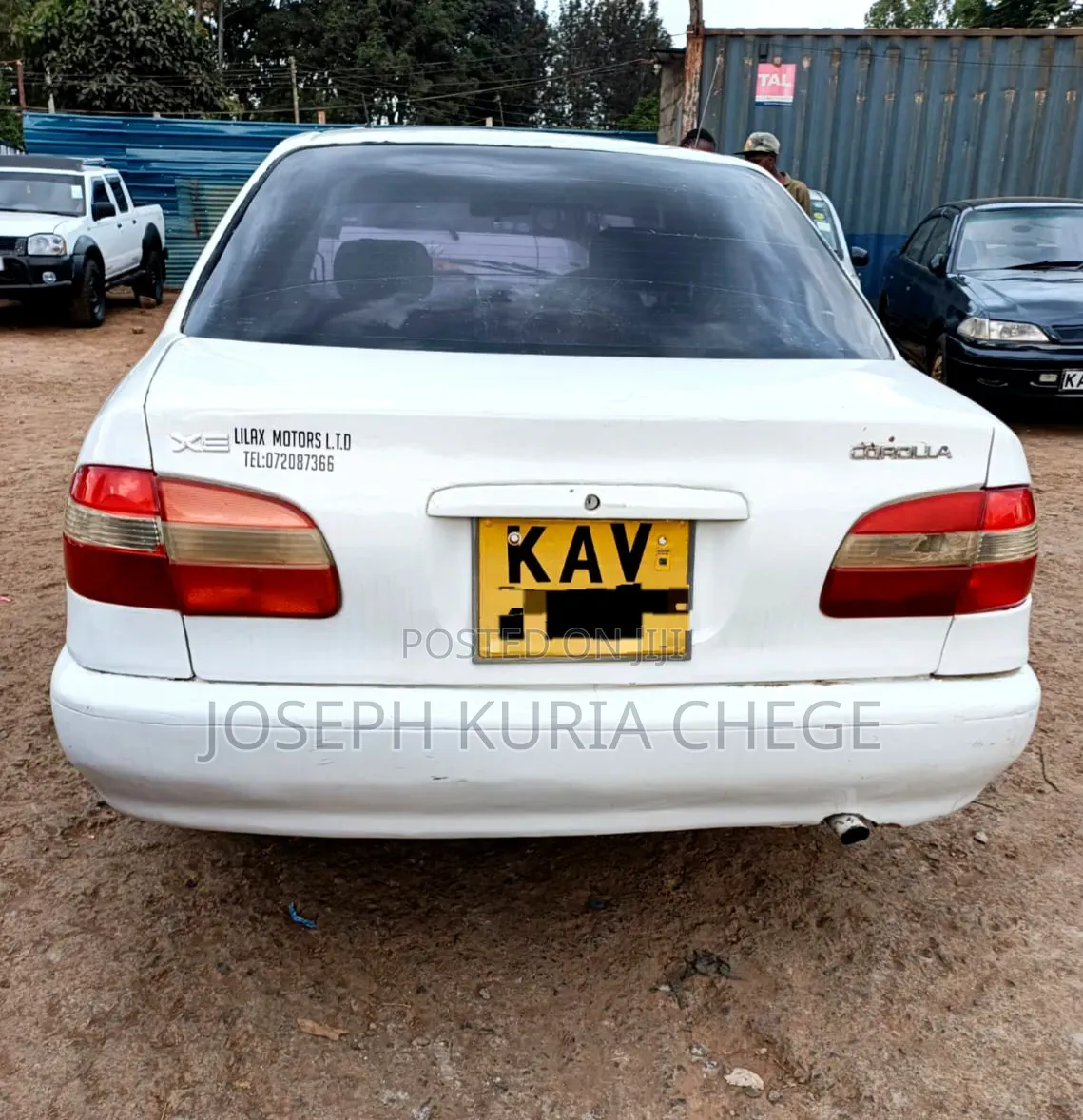 Toyota Corolla 1998 White