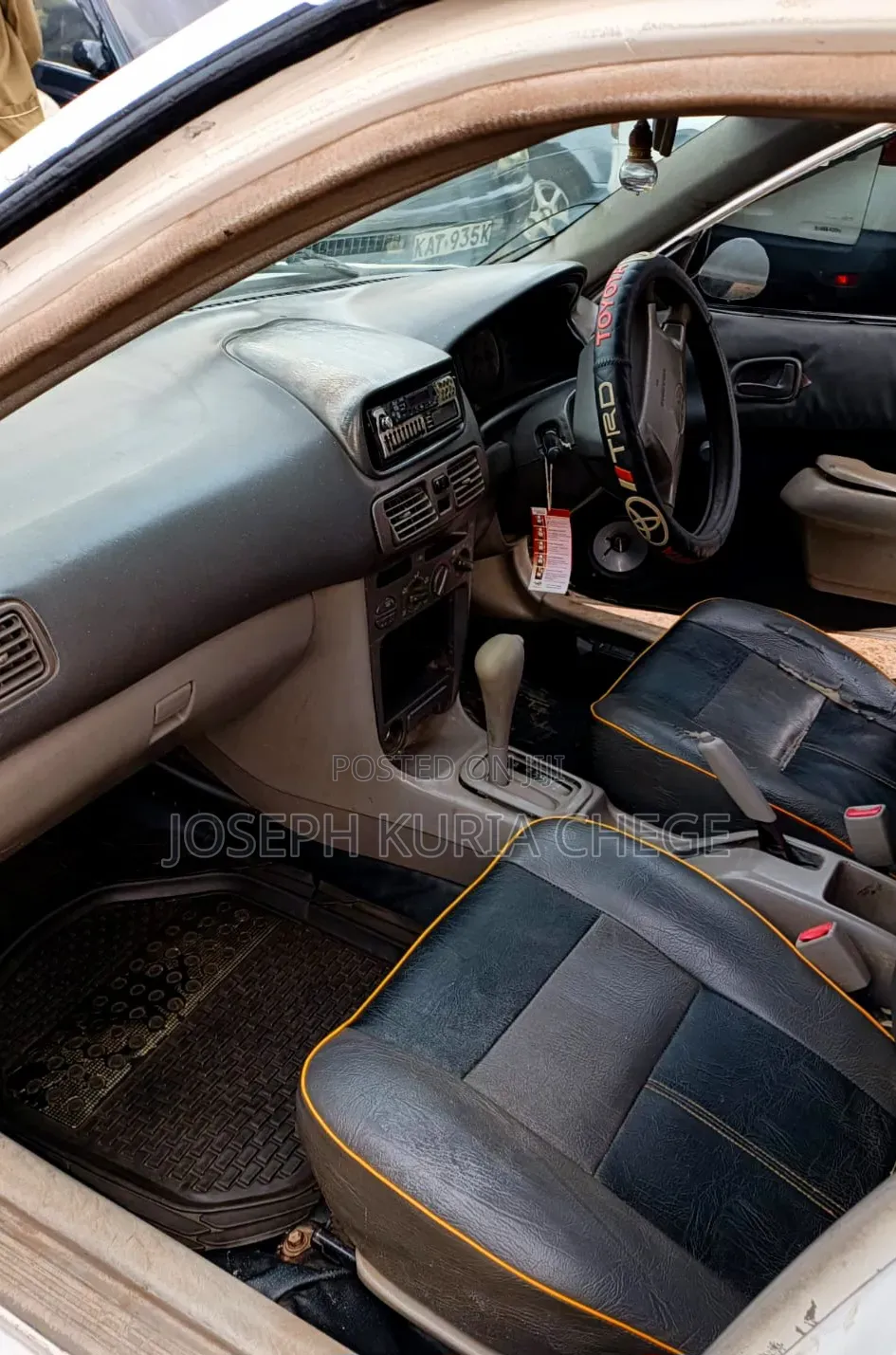 Toyota Corolla 1998 White