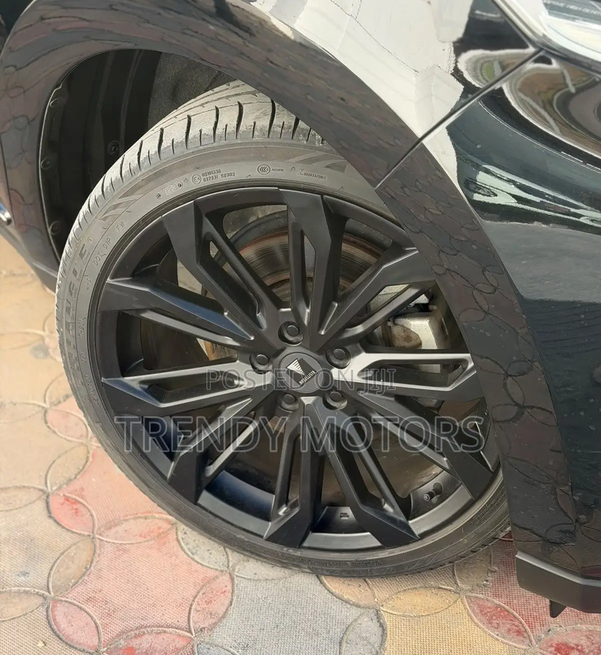 Toyota Harrier 2019 Black