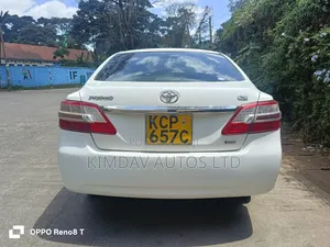 Toyota Premio 2011 White