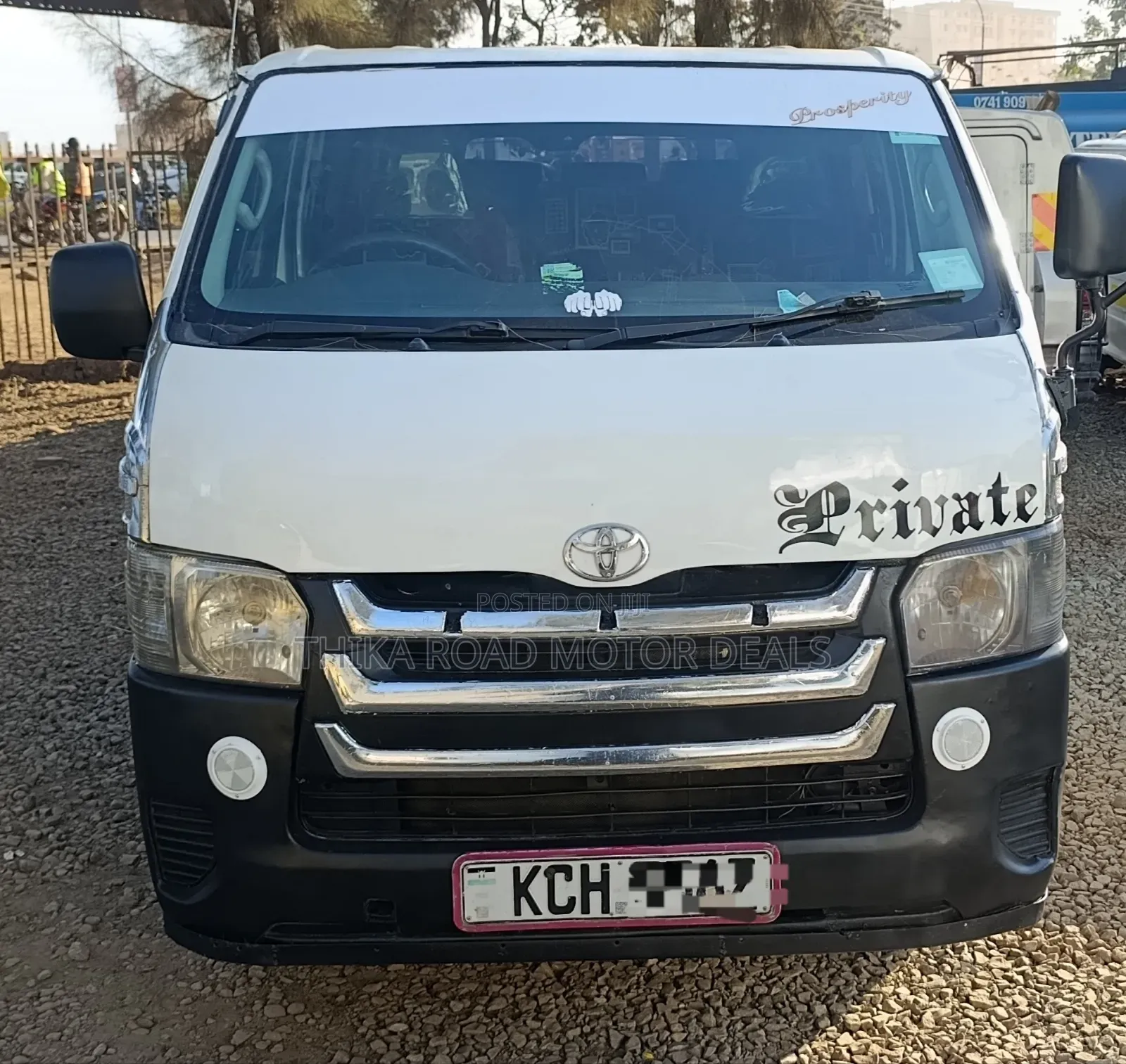 Toyota HiAce 2010 White