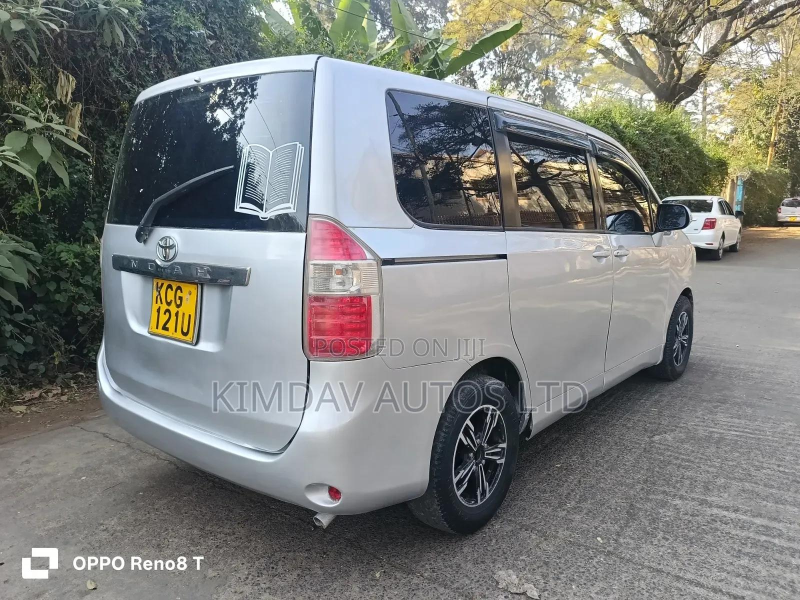 Toyota Noah 2008 Silver