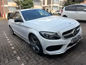 Mercedes-Benz C180 2015 White