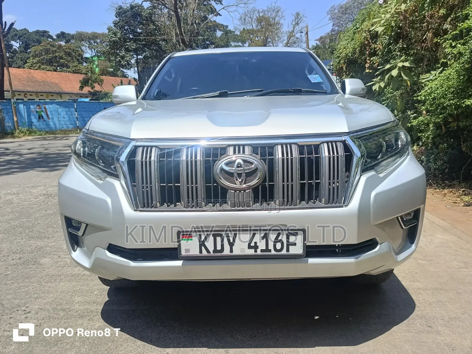 Toyota Land Cruiser Prado 2011 Silver