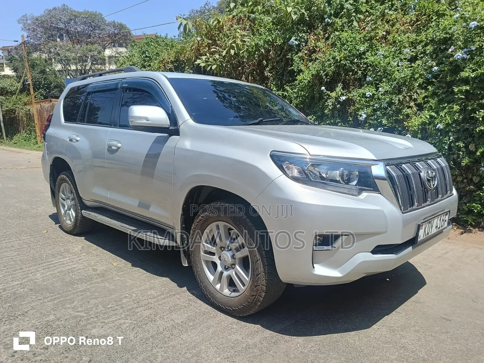 Toyota Land Cruiser Prado 2011 Silver