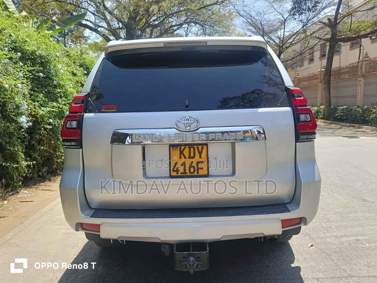 Toyota Land Cruiser Prado 2011 Silver