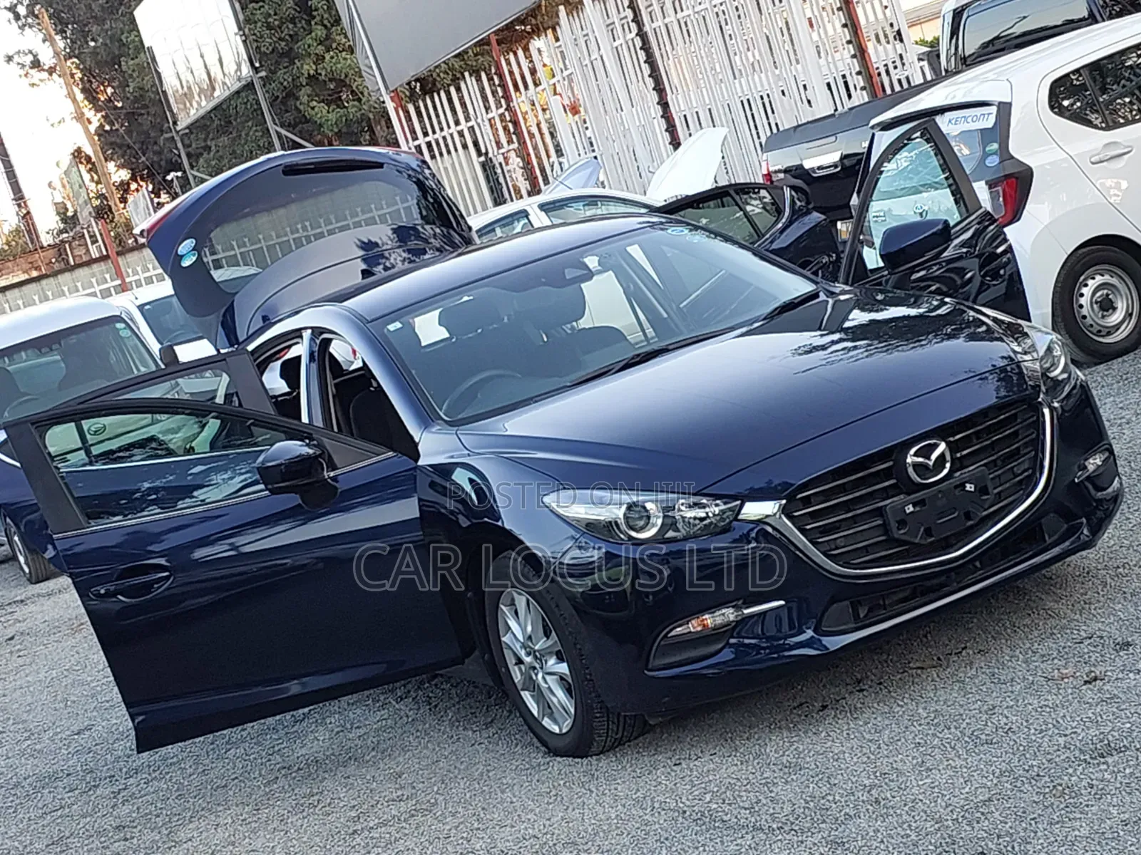 Mazda Axela 2019 Blue