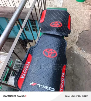 Universal Fit Toyota Carpet Mats Protect Interior From Water,mud,dirt