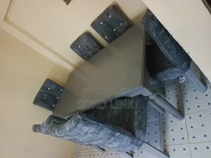 Six Seater Dinning  Set
