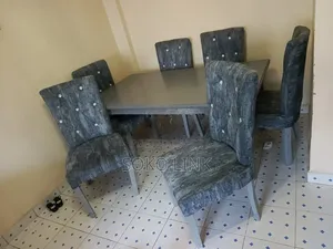 Six Seater Dinning  Set