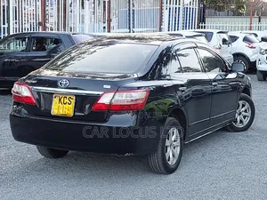 Toyota Premio 2011 Black