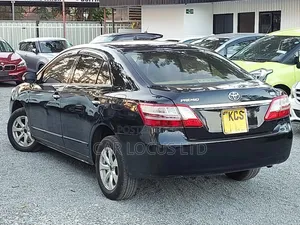 Toyota Premio 2011 Black