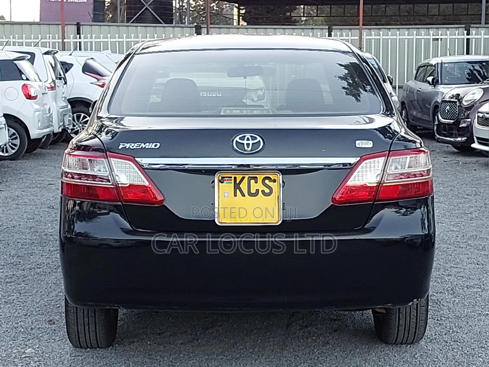 Toyota Premio 2011 Black