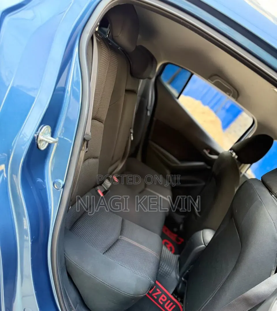 Mazda Axela 2016 Blue