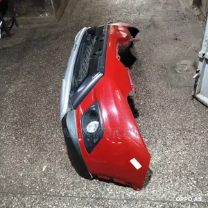Nissan X-Trail NT32 Front Bumper Complete With Fog Lamps, Ex Japan
