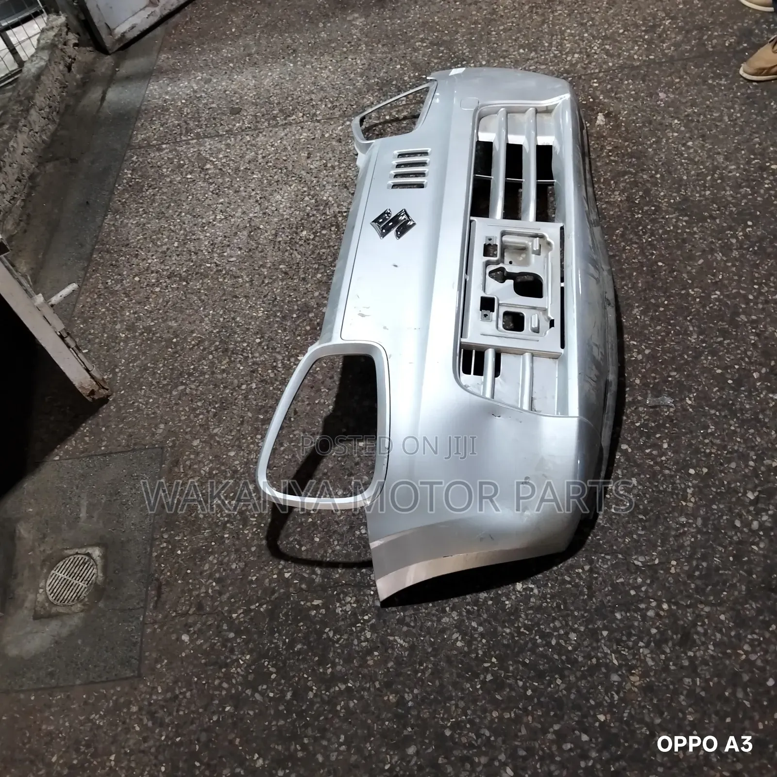 Suzuki Alto Model 2015 Front Bumper Complete, Clean Ex Japan