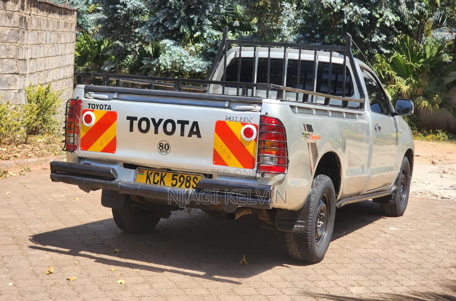 Toyota Hilux 2008 Gray