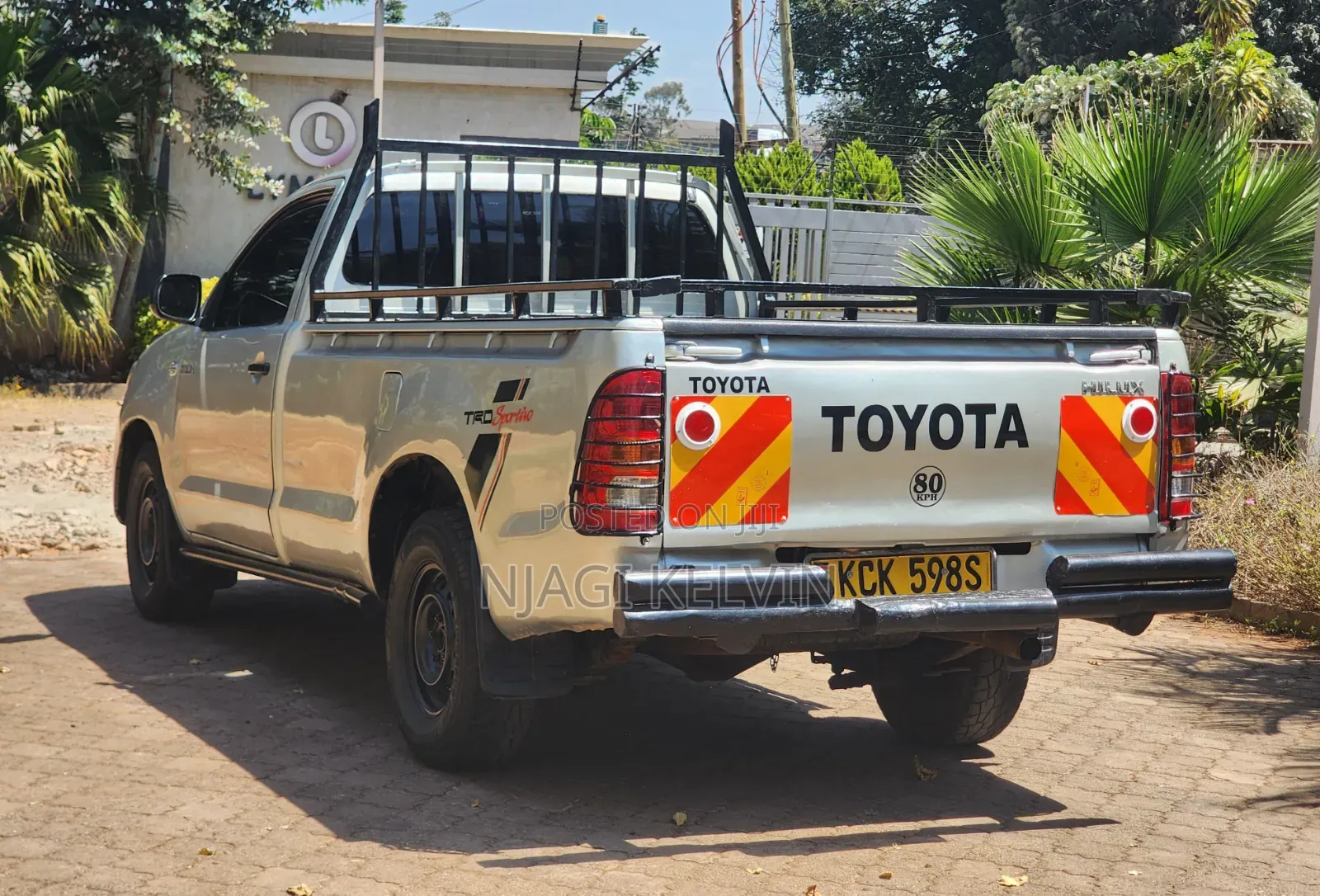 Toyota Hilux 2008 Gray