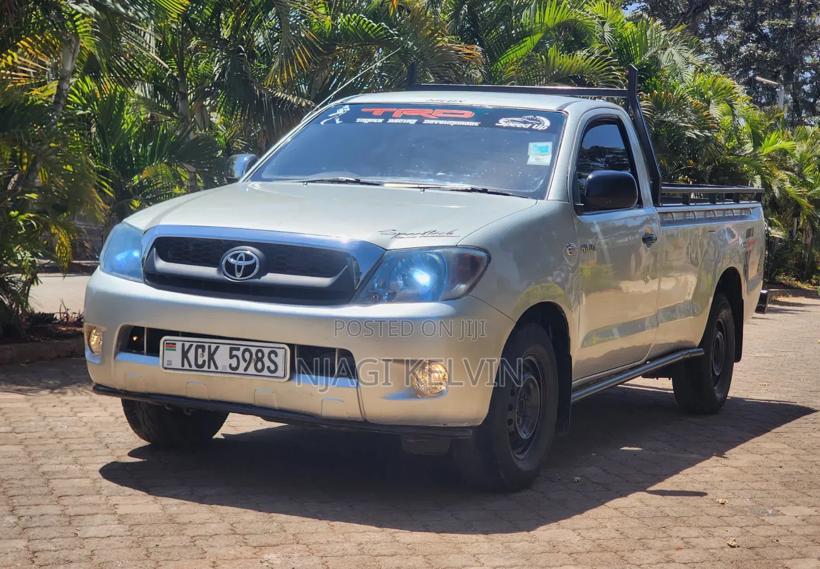 Toyota Hilux 2008 Gray