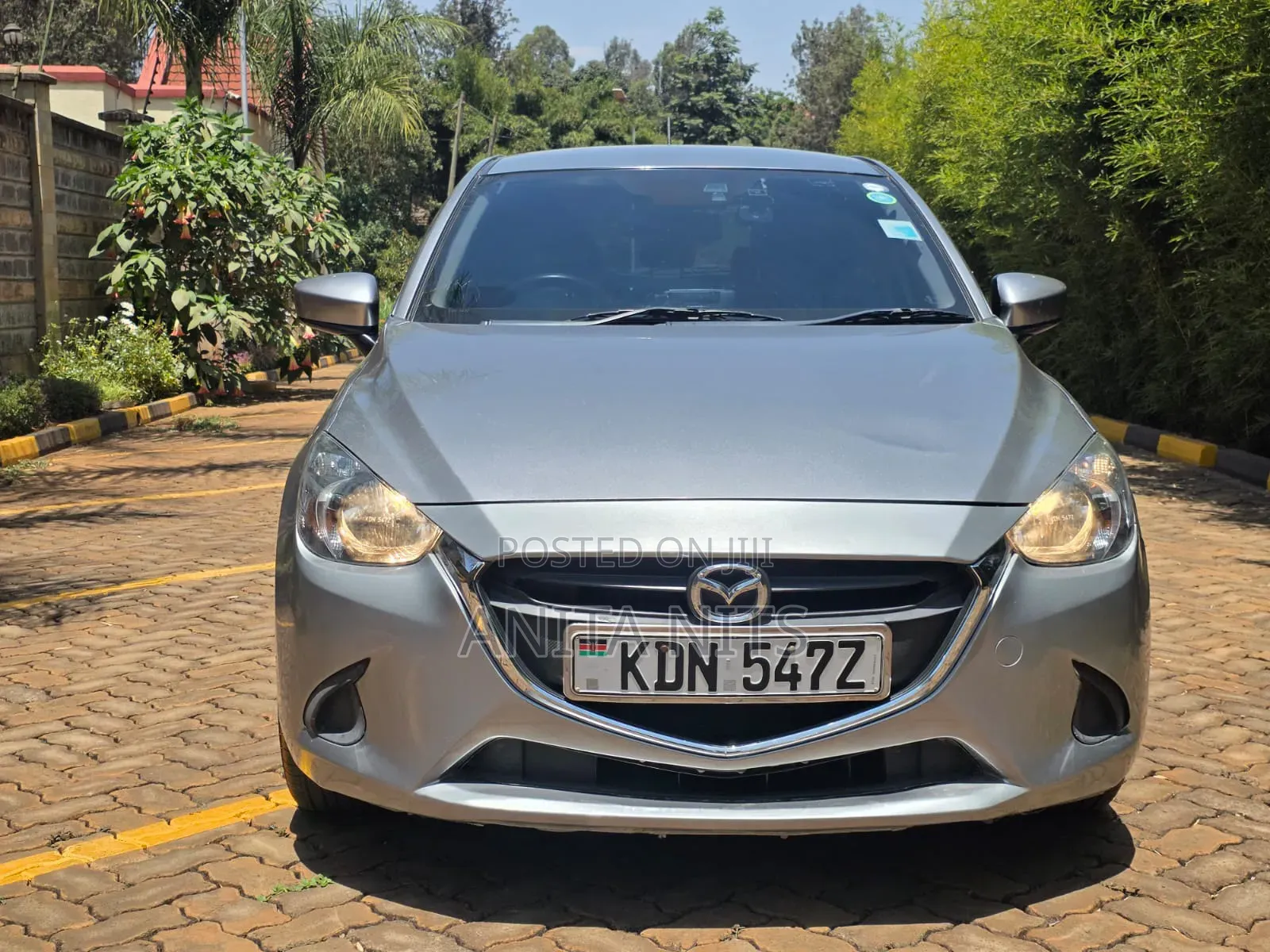 Mazda Demio 2016 Gray