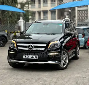 Mercedes-Benz GL-Class 2013 Brown