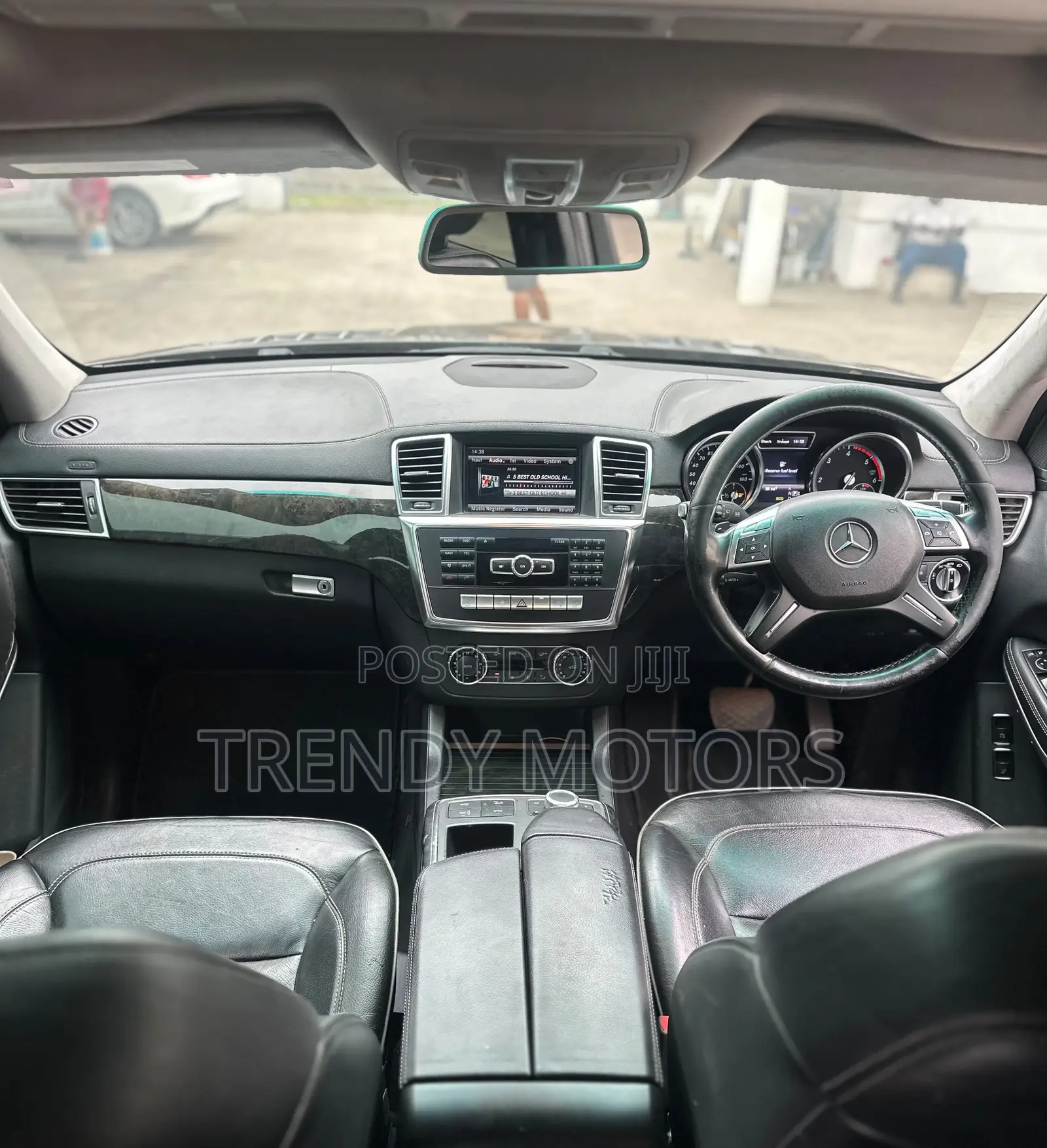 Mercedes-Benz GL-Class 2013 Brown