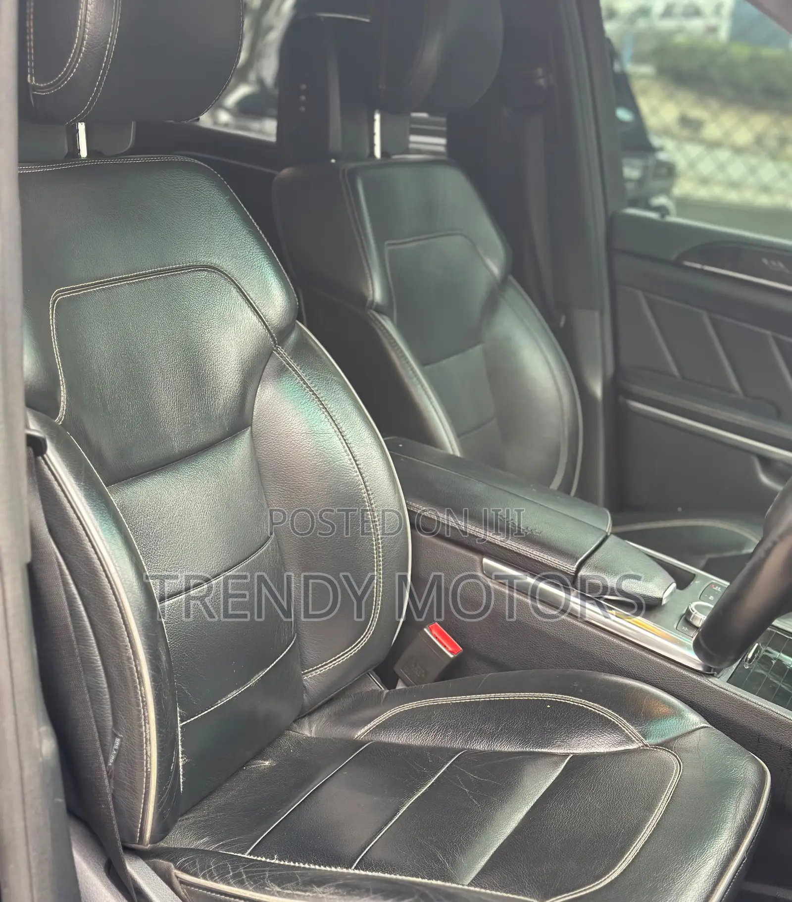 Mercedes-Benz GL-Class 2013 Brown