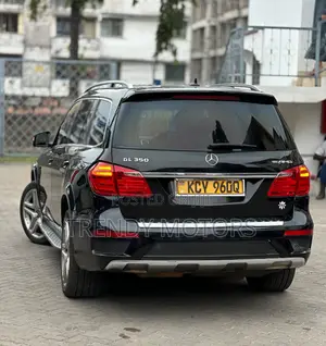 Mercedes-Benz GL-Class 2013 Brown