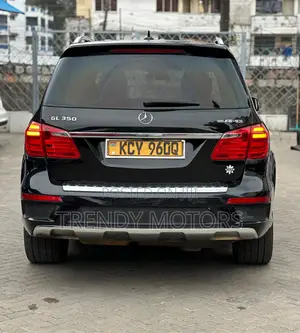 Mercedes-Benz GL-Class 2013 Brown