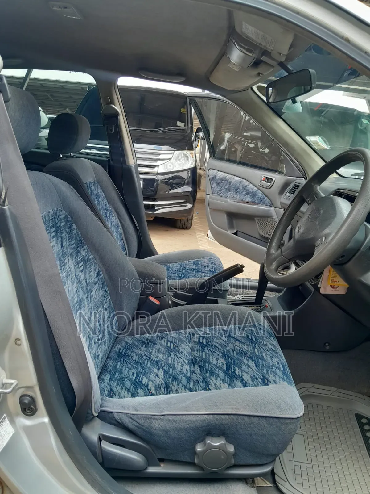 Toyota Carina 1995 Silver