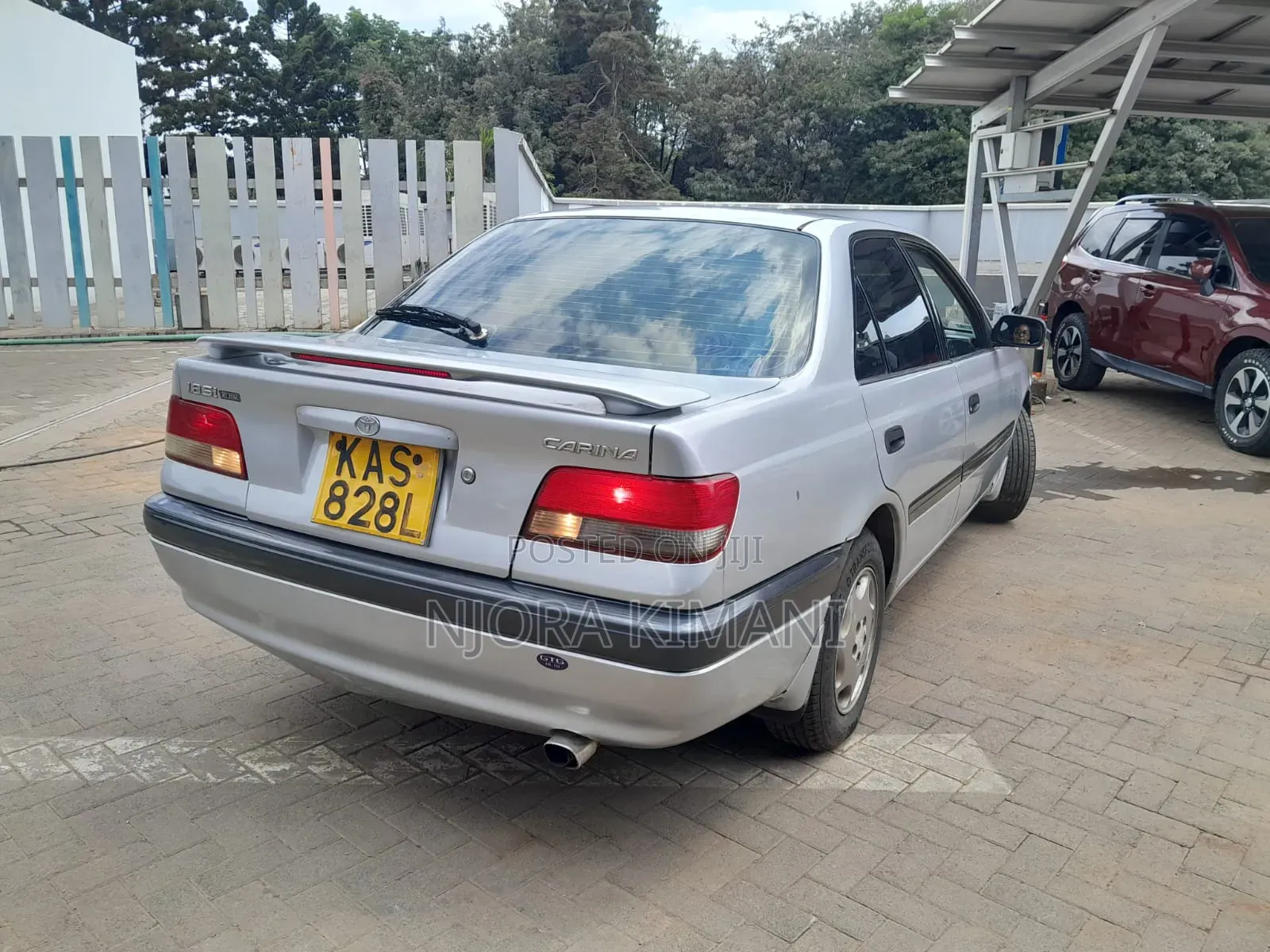 Toyota Carina 1995 Silver