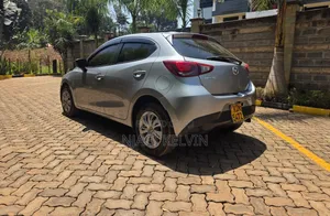 Mazda Demio 2016 Gray