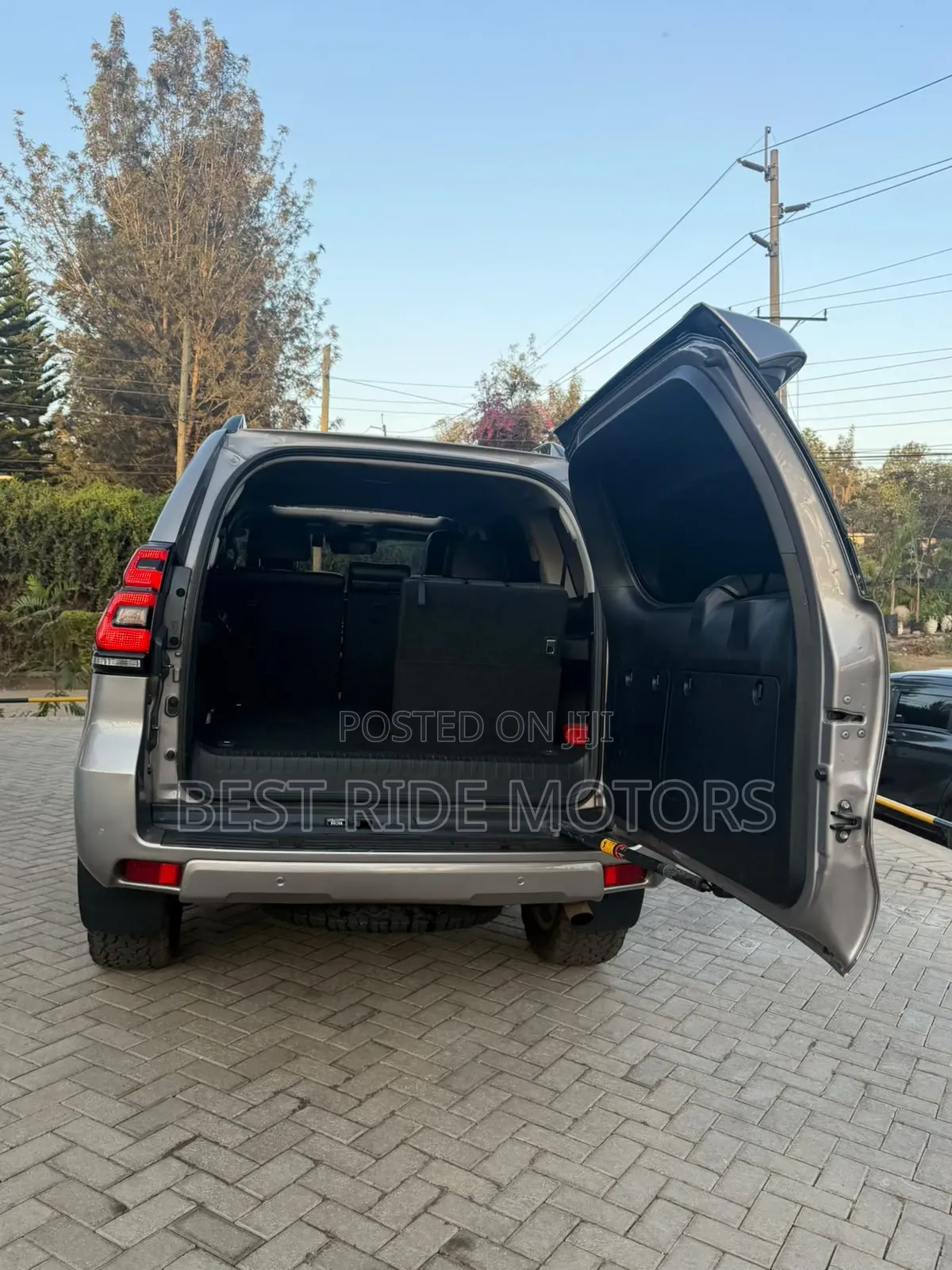 Toyota Land Cruiser Prado 2.7 2019 Gray