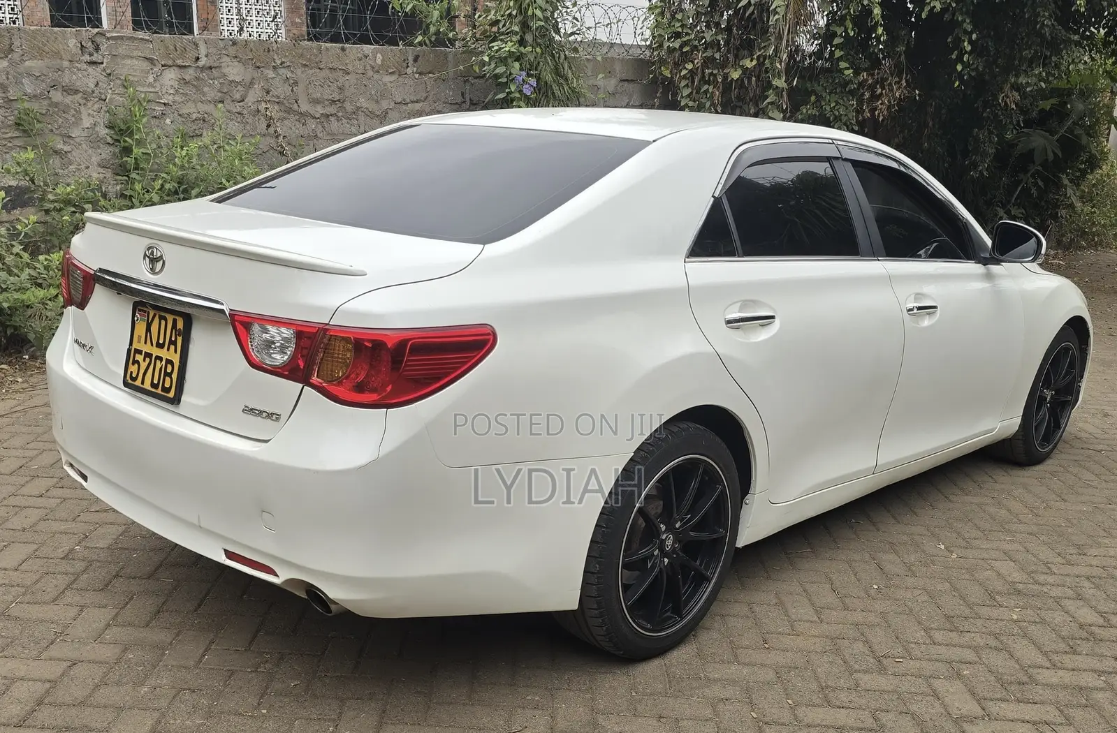 Toyota Mark X 2013 White