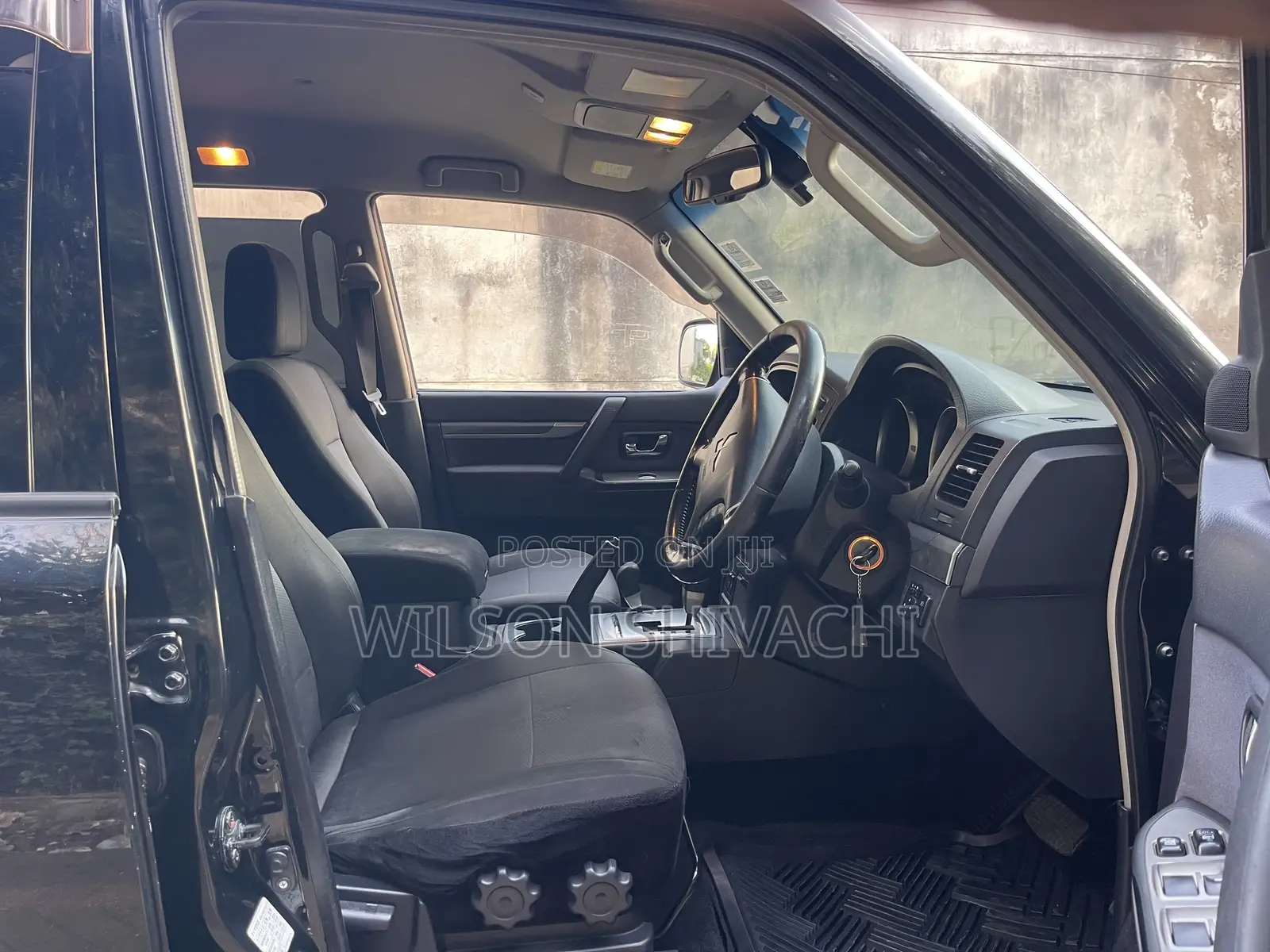 Mitsubishi Pajero 2010 Black