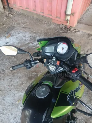TVS Apache RTR 160 2V 2014 Green