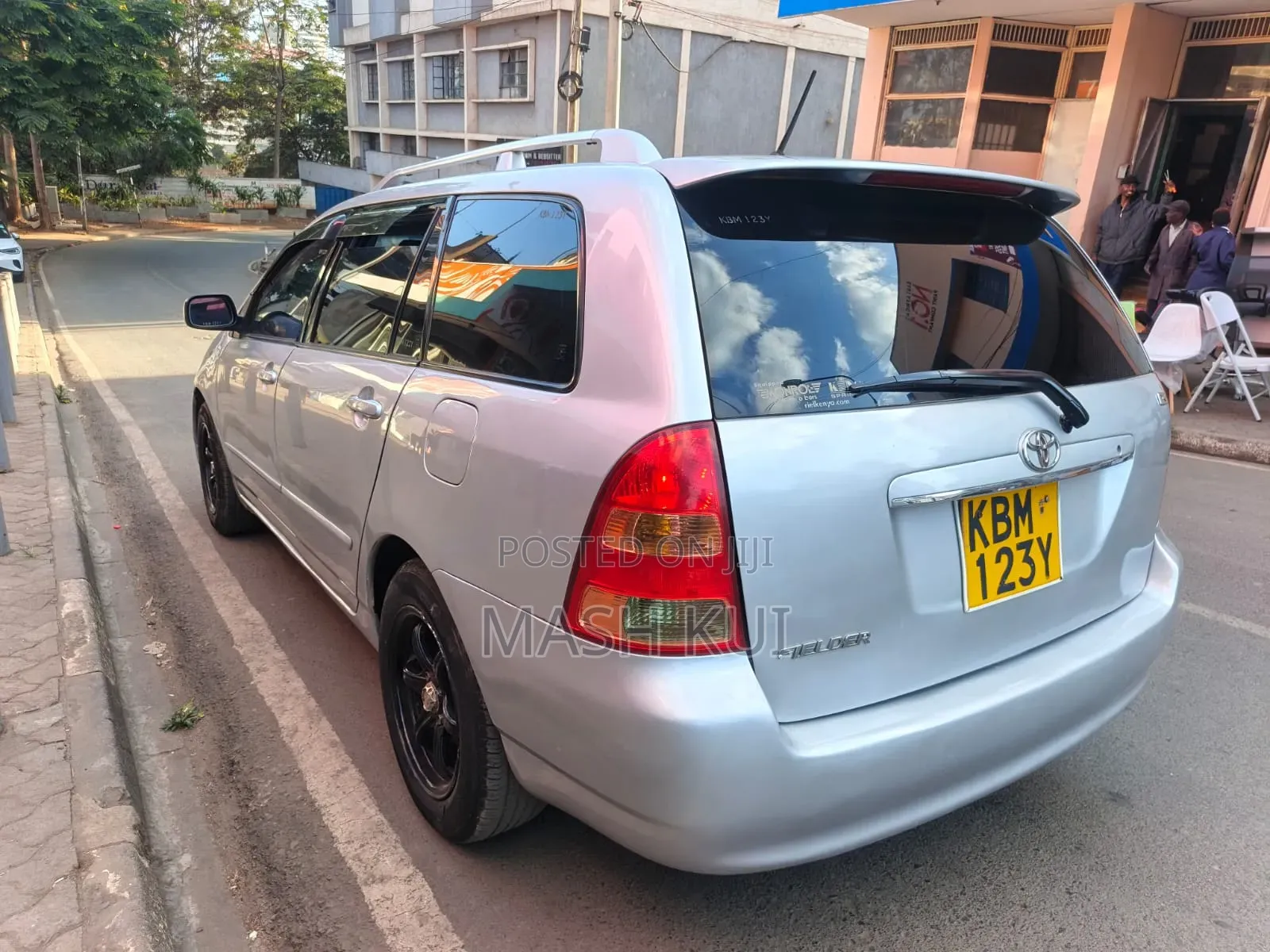 Toyota Corolla Fielder 2004 Silver