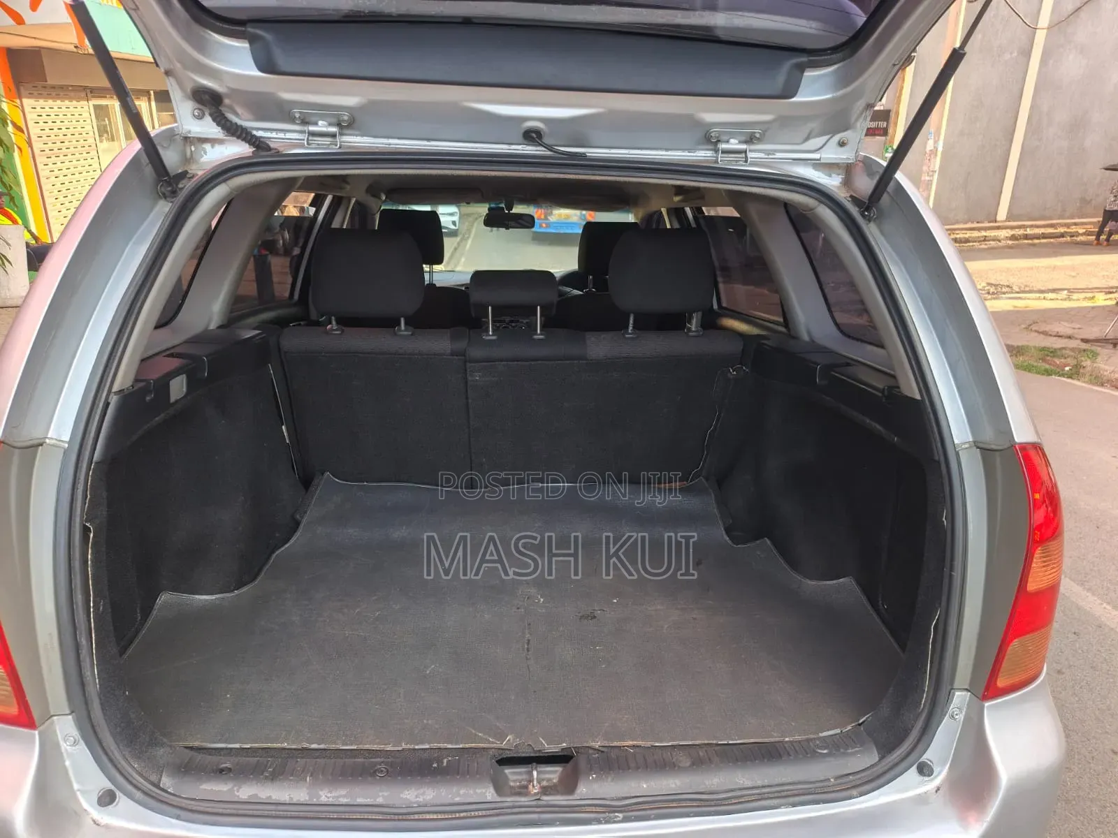 Toyota Corolla Fielder 2004 Silver