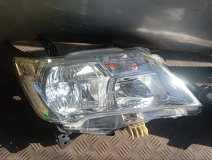 Serena C26 Headlight