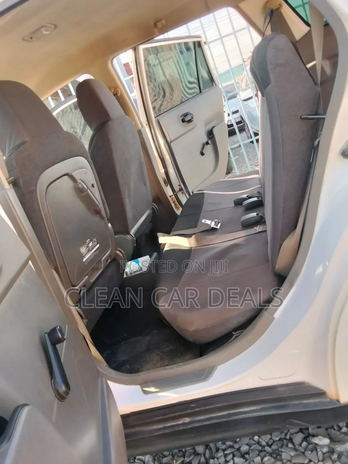 Nissan Advan 2011 White