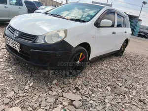 Nissan Advan 2011 White